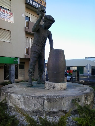 Tanqueiro Statue 
