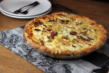 Corn and bacon pie