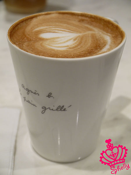 松山「agnès b. cafè」．微風廣場〃捷運忠孝復興站
