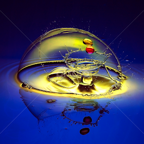 Forcefield down by Chandra Irahadi - Abstract Water Drops & Splashes