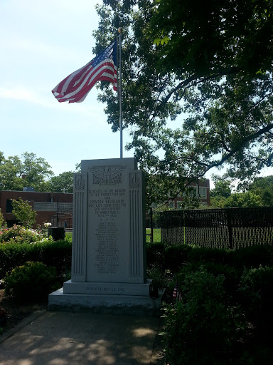 Newton World War Two Memorial