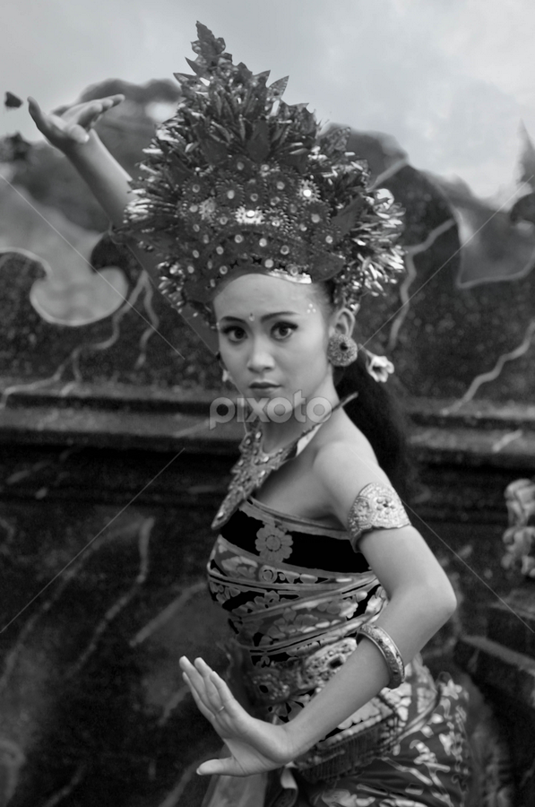 by Nandang Zuarsyah - Black & White Portraits & People