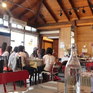 Pizza Factory 披薩工廠