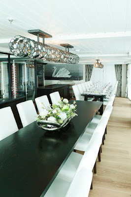 At Erlebnis Chef’s Table Restaurant on AmaVerde, watch a private chef prepare a tasting menu in the classy 24-seat venue. 