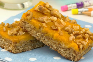 Mango Oat Breakfast Bars