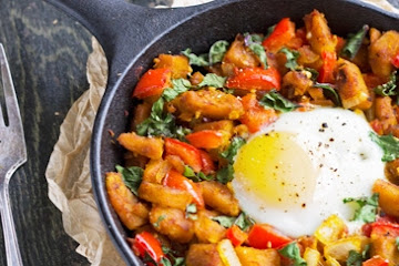 Healthy Paleo Sweet Potato Breakfast Hash