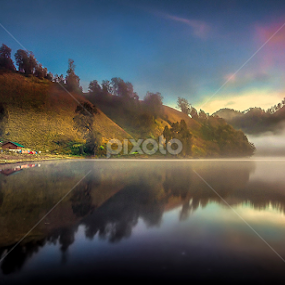 Hening by Tri Wahyono - Landscapes Waterscapes