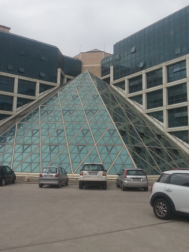 Piramide Di Cristallo