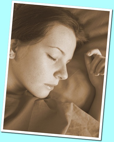 Sleepingwoman_by_Porcelaingirl