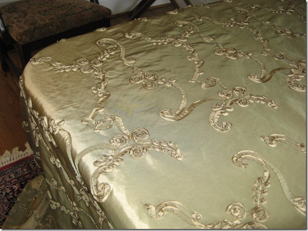 tablecloth 001