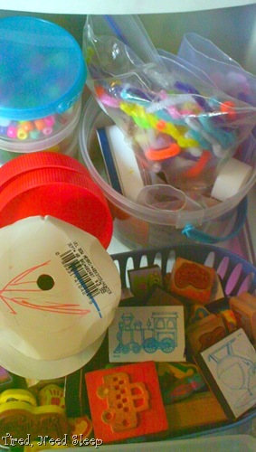 [artcartanddeskarea134.jpg]