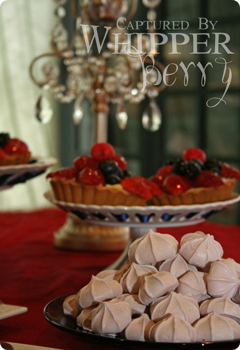 Berry Table 062