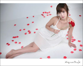 Song Ji Na (송지나)