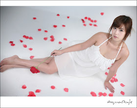 Song Ji Na (송지나)