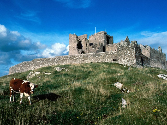 [Cashel Castle, Ireland[10].jpg]