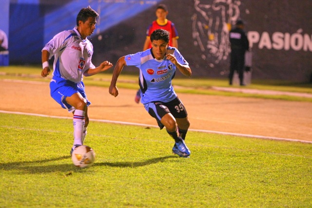 [Venados - Cruz Azul  03.jpg]