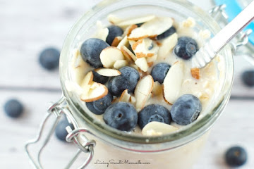 Overnight Oatmeal In A Jar Recipe (A No Cook Breakfast)
