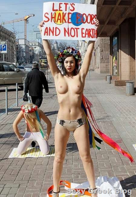 [FEMENjapan2[2].jpg]