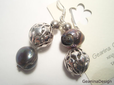 Cercei din perle negre Biwa cu incheietori din argint, GeaninaDesign.