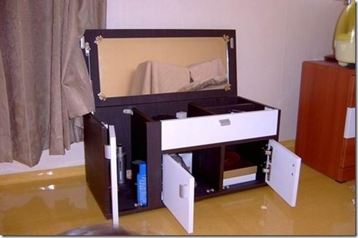 Gallery208_3