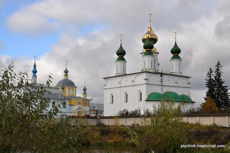 ПОСЕТИТЬ МОНАСТЫРЬ 