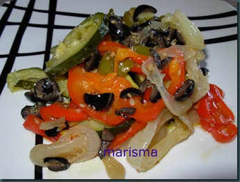 verduras asadas con vinagreta de aceitunas negras,racion
