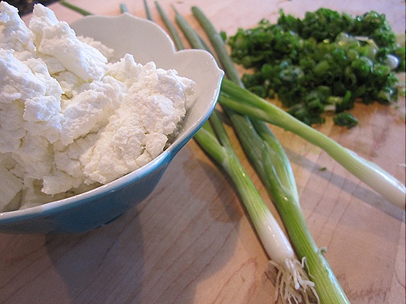 Goat Cheese & Green Onions