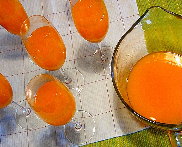 Fresh-Squeezed Clementine Juice