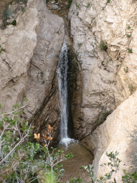 The short waterfall.