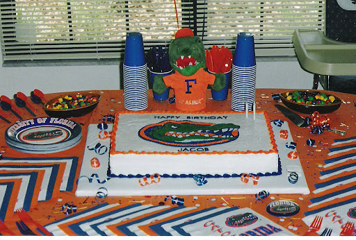 Gator+Cake+2.jpg