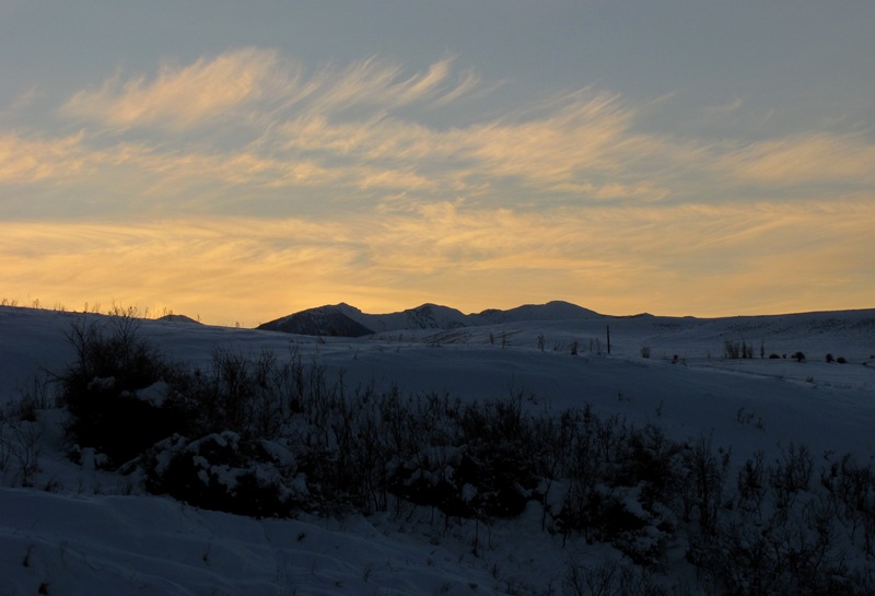 [Snowy sunset[3].jpg]