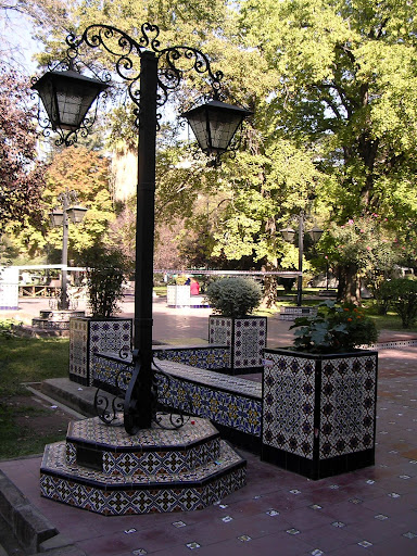 Plaza España à Mendoza (Cliquez pour agrandir)