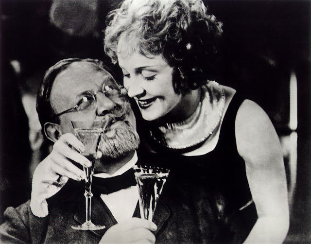 Celebre Film Di Josef Von Sternberg Con Marlene Dietrich