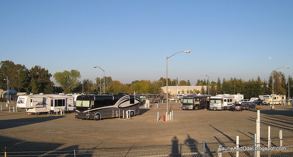 [Cal Expo Parking from levee[2].jpg]