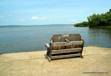 Injoy bench
