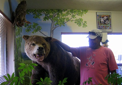 Odel meets grizzly in the Forest Service Visitor Center
