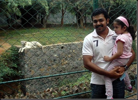 Actor Karthi with his niece Diya at the Arignar Anna Zoological Park in Vandalur on Monday