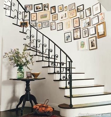 [Amanda Peet Staircase[4].jpg]