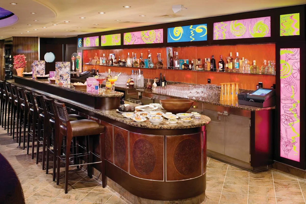Norwegian-Gem-dining-Tapas-Bar - Head to the Norwegian Gem's Tequila Tapas Bar when you're craving Latin American cuisine.