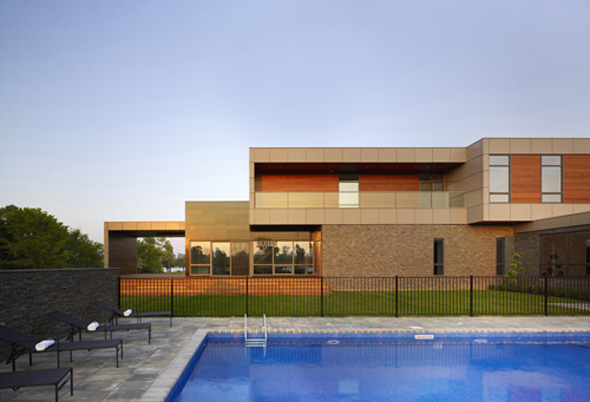 new house design with swimming pool