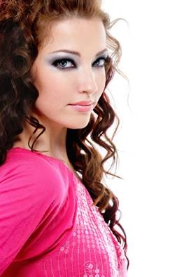 [maquillaje-de-moda[4].jpg]