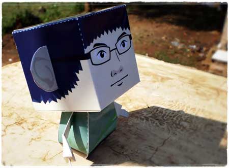 Mr. Buzzta Paper Toy