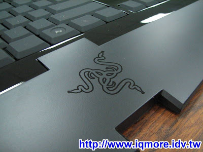 Razer Lycosa 黑腹狼蛛電競薄膜式鍵盤評測 - 老貓測3C
