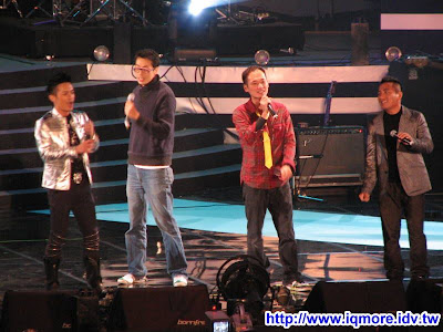 2009高雄夢時代跨年小記 - 老貓測3C