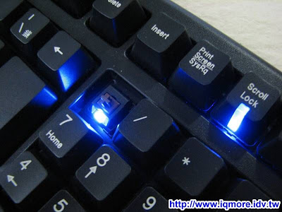 i-rocks KR-6230 機械式Cherry茶軸電競鍵盤評測 - 老貓測3C