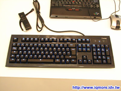 Computex 2009: iOne (元聚資訊) - 老貓測3C