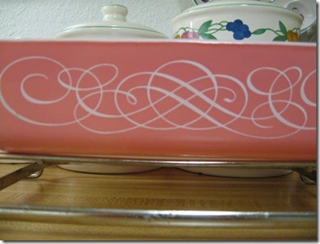 apron and pink pyrex 017