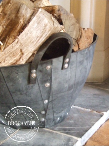 [oktober 2010 125[3].jpg]