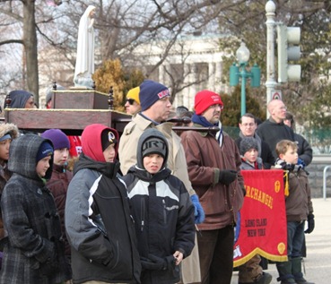 Roman Catholic demonstrators with image of Mary