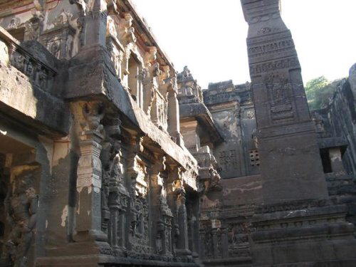 Travel 2 Ellora Caves